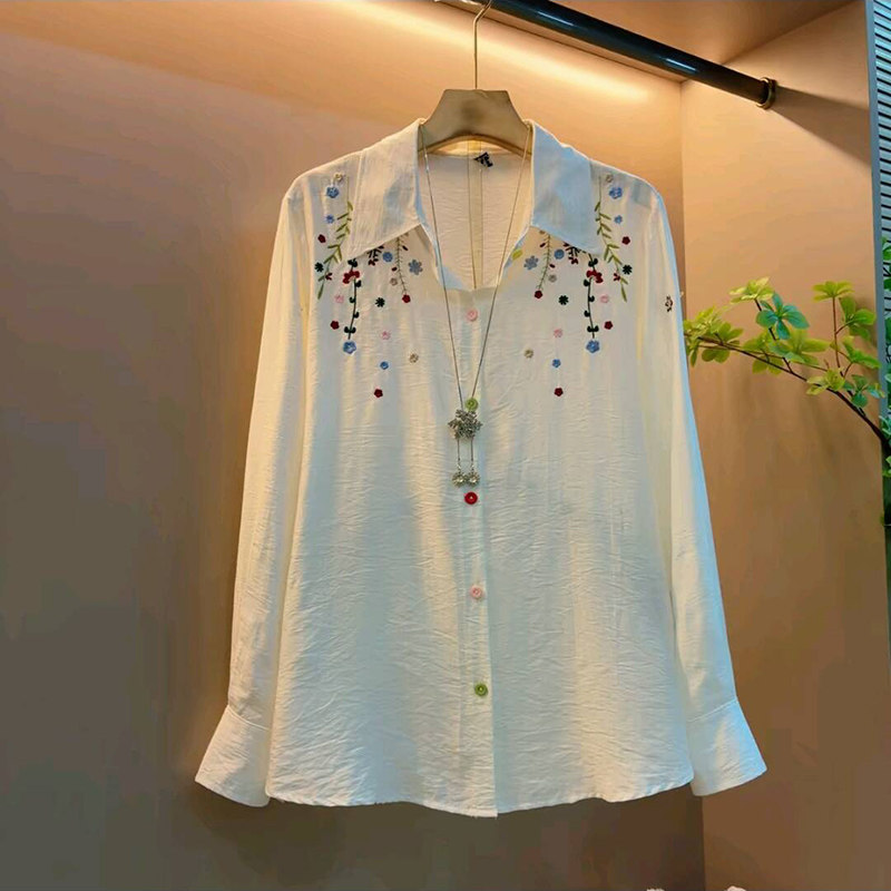 欧货韩版重工刺绣彩色扣洋气衬衫