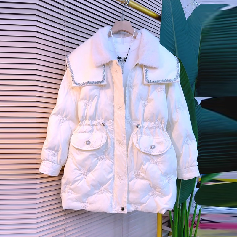 荷叶亮钻毛领收腰显瘦棉服外套新