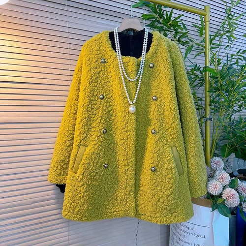 新款环保羊羔毛双排扣外套打底衫