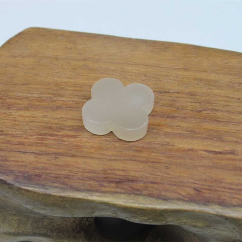 藕粉四叶草吊坠天然玉石新疆和田玉青海料吊坠玉坠女款项链山料