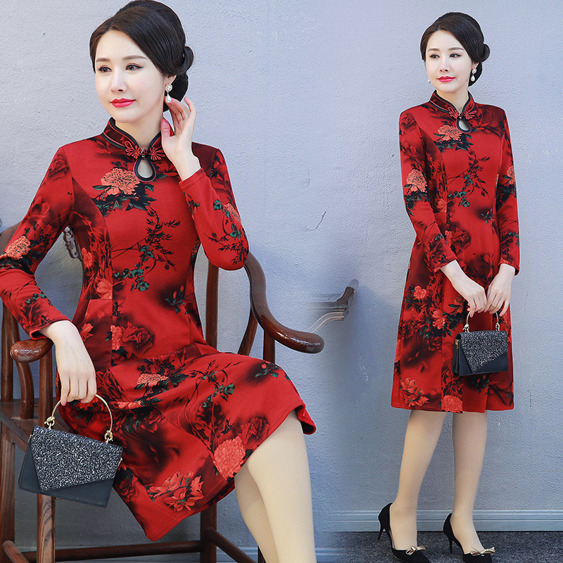 春装新款妈妈长袖印花连衣裙大码宽松气质百搭中老年改良旗袍裙爆