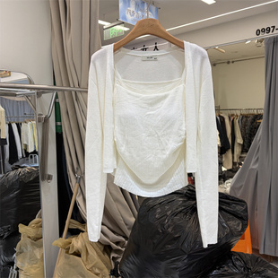 WeMe正版2026春新款韩系时尚带胸垫吊带衫+针织小开衫两件套上衣