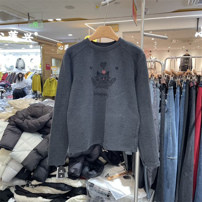 YHS91911正版冬季韩版宽松卡通图案显瘦百搭加绒长袖T恤打底衫女
