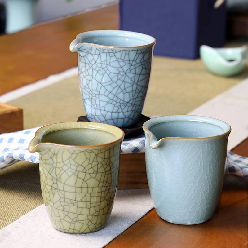 龙泉青瓷公道杯哥窑冰裂纹养茶