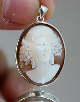 西洋古董珠宝首饰欧洲回流国外进口贝雕浮雕胸针吊坠项链坠cameo