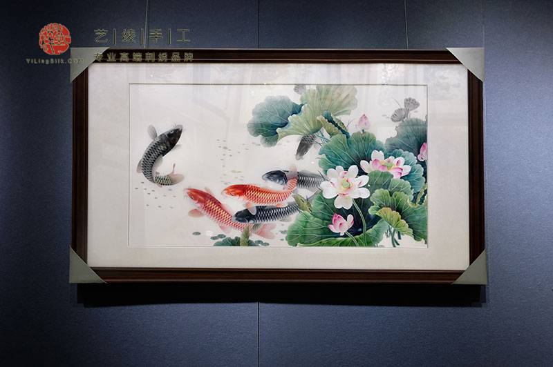 艺绫手工刺绣新中式客厅餐厅画鲤鱼荷花装饰画收藏级苏绣艺术挂画图片