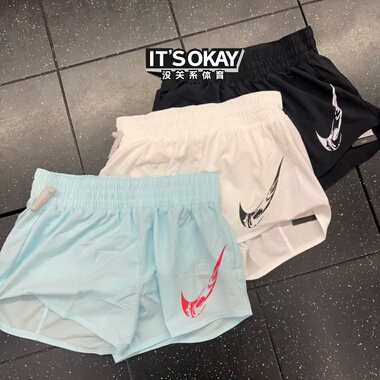 NIKE耐克女Dri-FIT大勾印花透气三分田径短裤FV6365-010 100 474