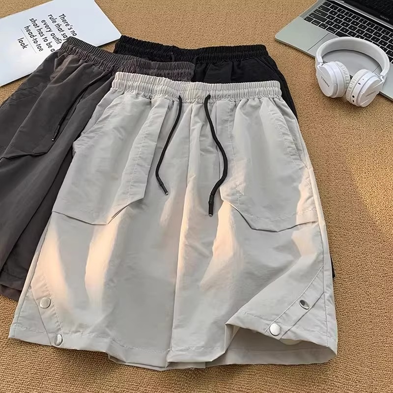 防水速干机能冲锋短裤男cleanfit
