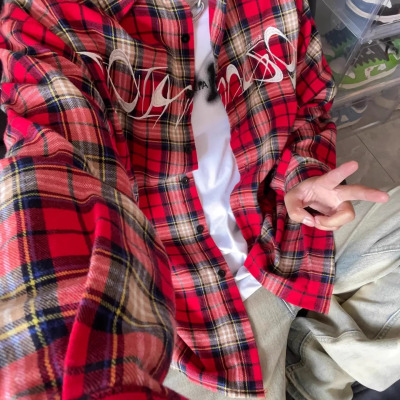 美式复古刺绣红色格子防晒衬衫男