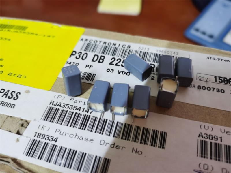 意大利ARCOTRONICS-STS FREE 1470PF 63V 音频箔膜耦合电容