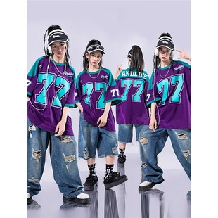 儿童街舞演出服男童嘻哈酷帅潮服破洞牛仔裤女童爵士舞少儿表演服