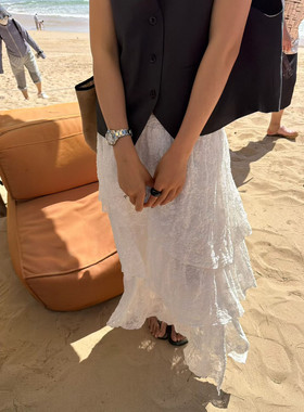 SANBARA2026春季法式浪漫蕾丝拼接高腰蛋糕长裙仙女半身裙86162