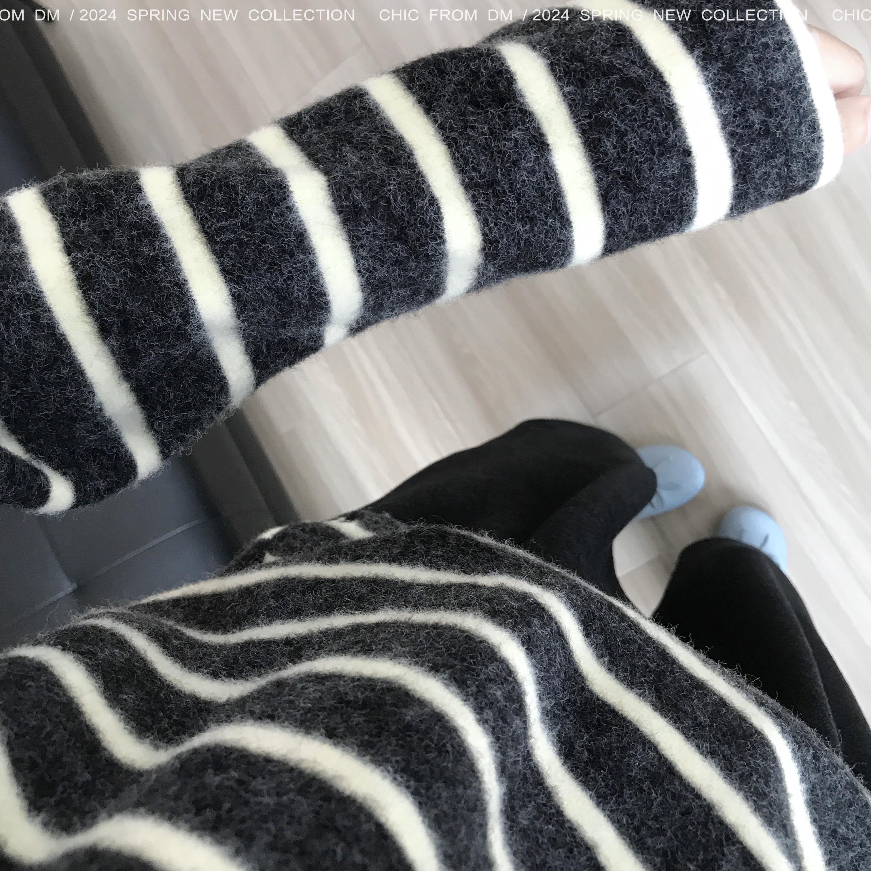 【大萌家】舒适是我的冬日！ 兔毛绒chao软糯厚实条纹长袖宽松T恤