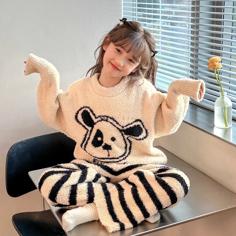 珊瑚绒套装小公主女孩冬装家居服