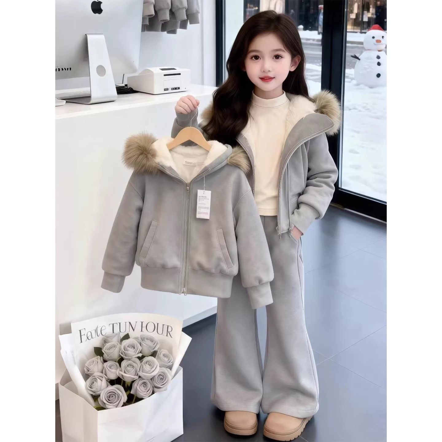 女童运动套装2025新款秋冬季加绒加厚休闲连帽外套阔腿两件套衣服