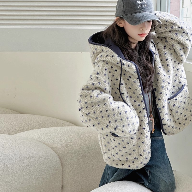 女童羊羔绒外套儿童加绒加厚上衣