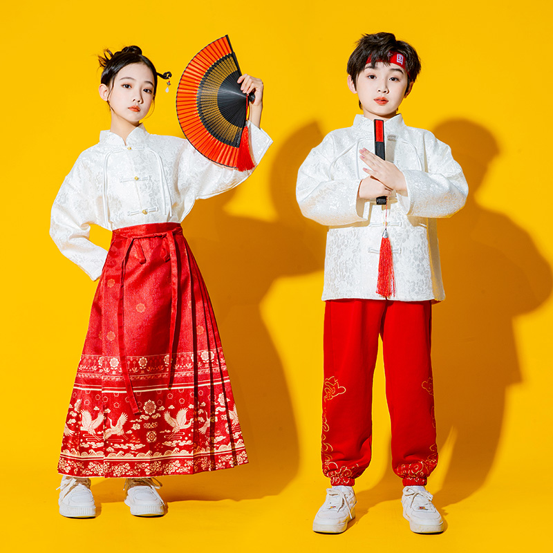 男女同款运动啦啦操长袖卫衣