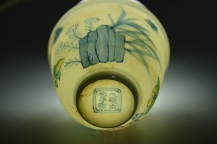 古董古玩收藏明清瓷器元青花粉彩花瓶大明成化年制斗彩三秋杯薄胎