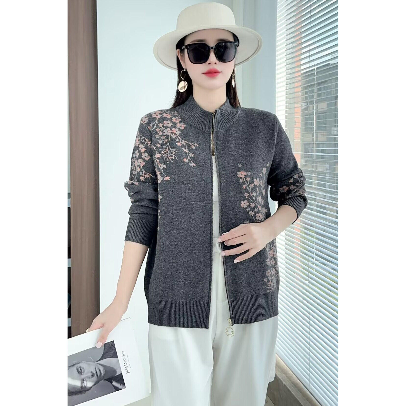 中老年秋冬女装拉链外套羊毛衫外搭胖妈妈休闲宽松针织绣花开衫,女装/女士精品,中老年女装,淘宝优惠券,粉丝福利购,淘宝优惠卷