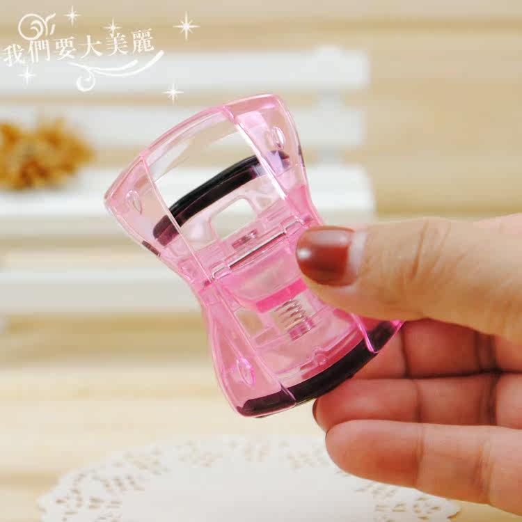 宽口不夹眼皮~日本大创超广角便携迷你卷翘睫毛夹附送替换胶