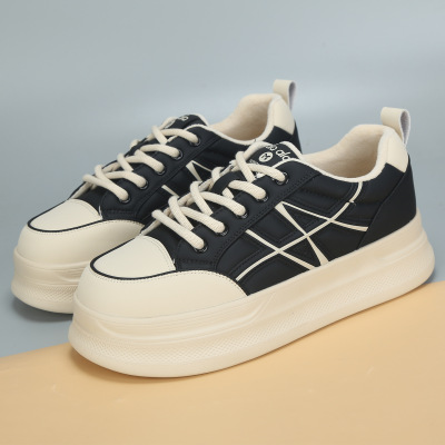 2025冬季新款大码女鞋41到43厚底运动休闲板鞋加绒舒适大号棉鞋