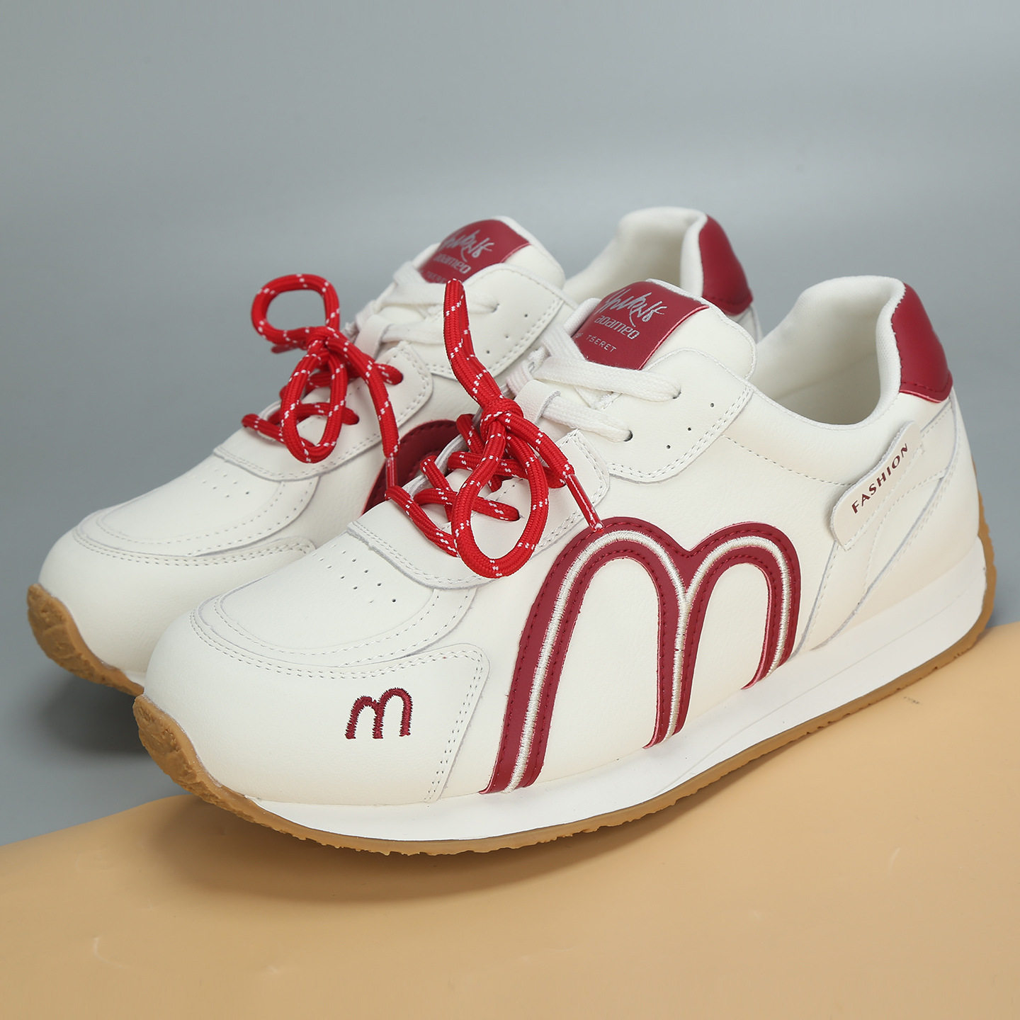 2026春季新款大码女鞋41到43时尚运动休闲阿甘鞋舒适百搭大号单鞋,女鞋,时尚休闲鞋,淘宝优惠券,粉丝福利购,淘宝优惠卷