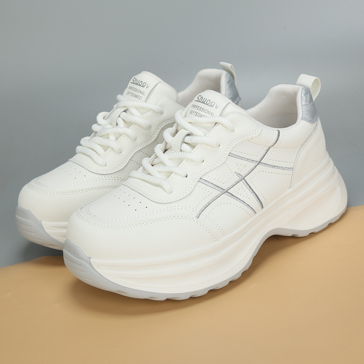 2026春季新款大码女鞋41到43加肥厚底运动休闲老爹鞋舒适大号单鞋,女鞋,时尚休闲鞋,淘宝优惠券,粉丝福利购,淘宝优惠卷