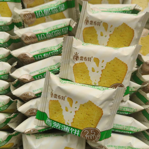 雷布特香葱薄片饼干整箱脆口充饥