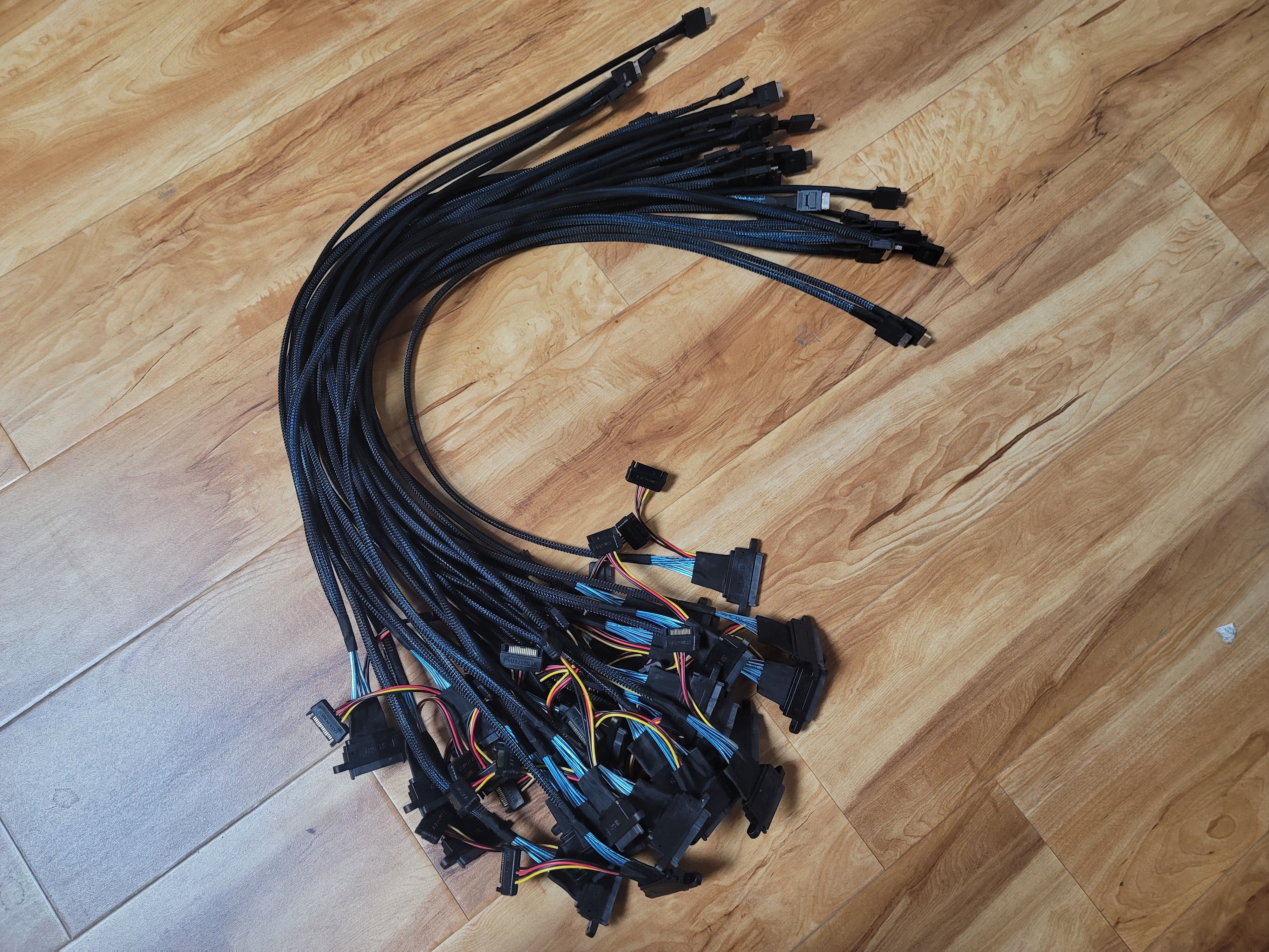 Oculink SFF-8611转SFF-8639连接线 NVMe U.2 SDD固态硬盘数据线