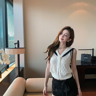 08665 SIX 夏上新系帶肌理感半身裙 配腰帶
