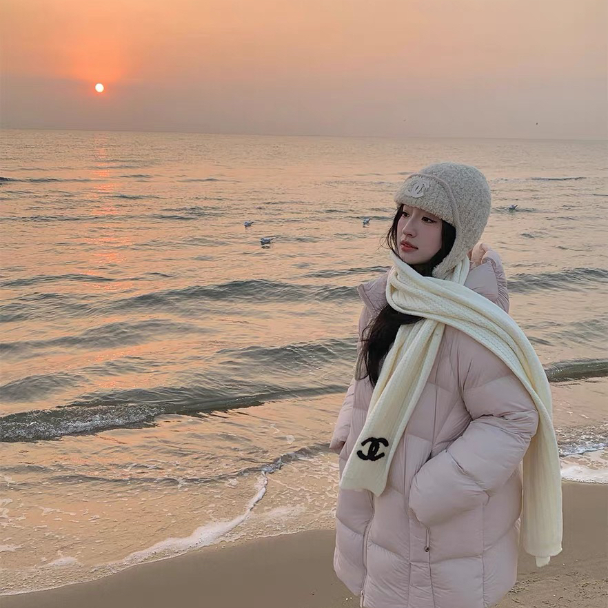 羽木服饰-冬上新休闲百搭连帽拉链宽松保暖羽绒服外套9053