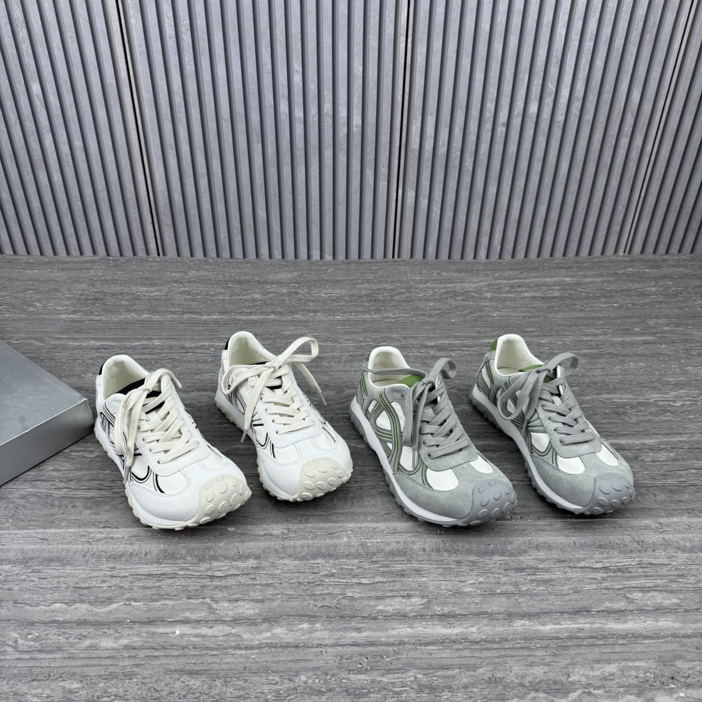 欧货欧洲站2026春季新款时尚真皮平底跑鞋运动鞋舒适系带德训鞋女,女鞋,德训鞋,淘宝优惠券,粉丝福利购,淘宝优惠卷