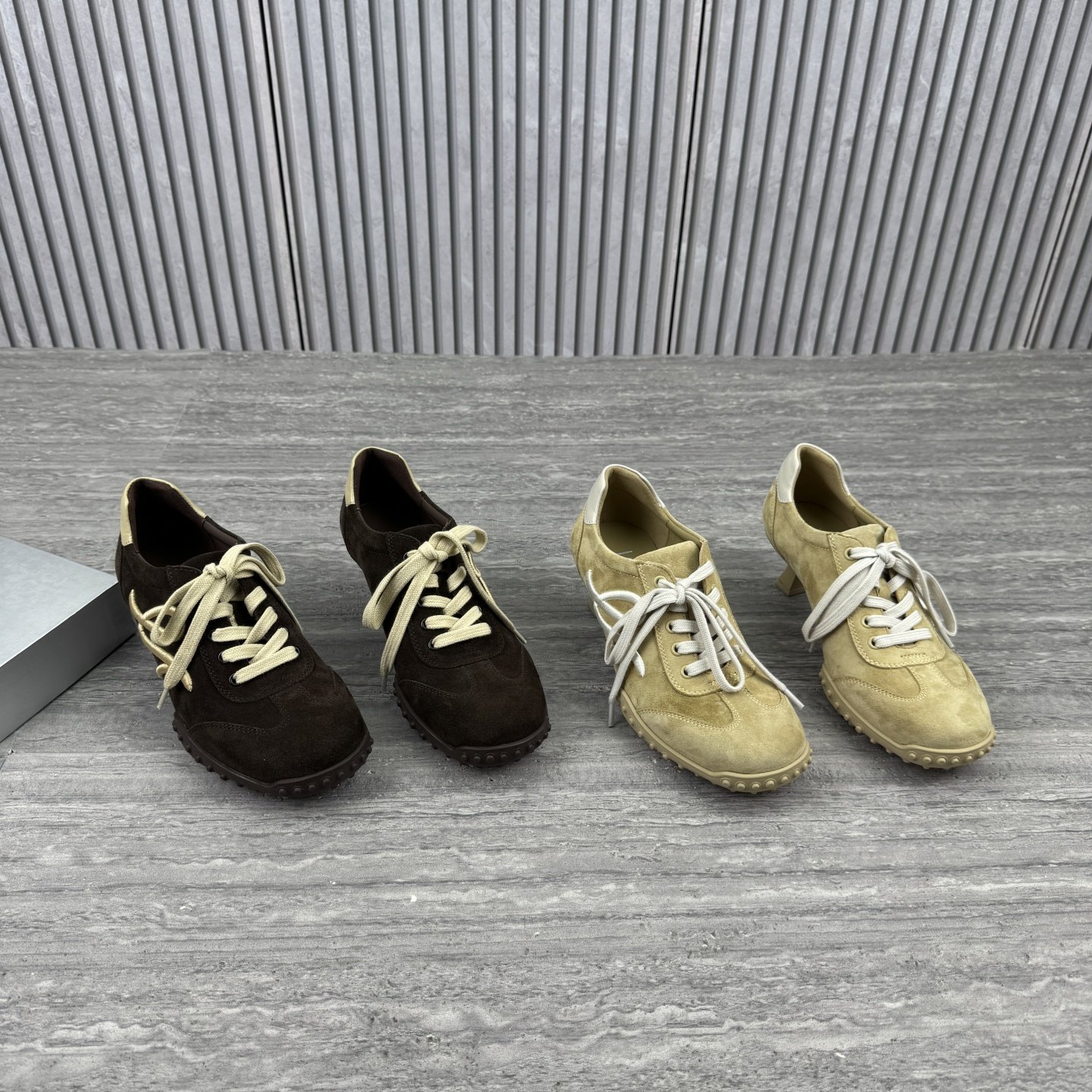 欧货欧洲站女鞋2026春季新款复古磨砂皮系带德训鞋时尚高跟鞋单鞋,女鞋,德训鞋,淘宝优惠券,粉丝福利购,淘宝优惠卷