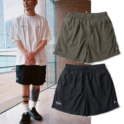 MADNESSROMBUSESSENTIALS短裤