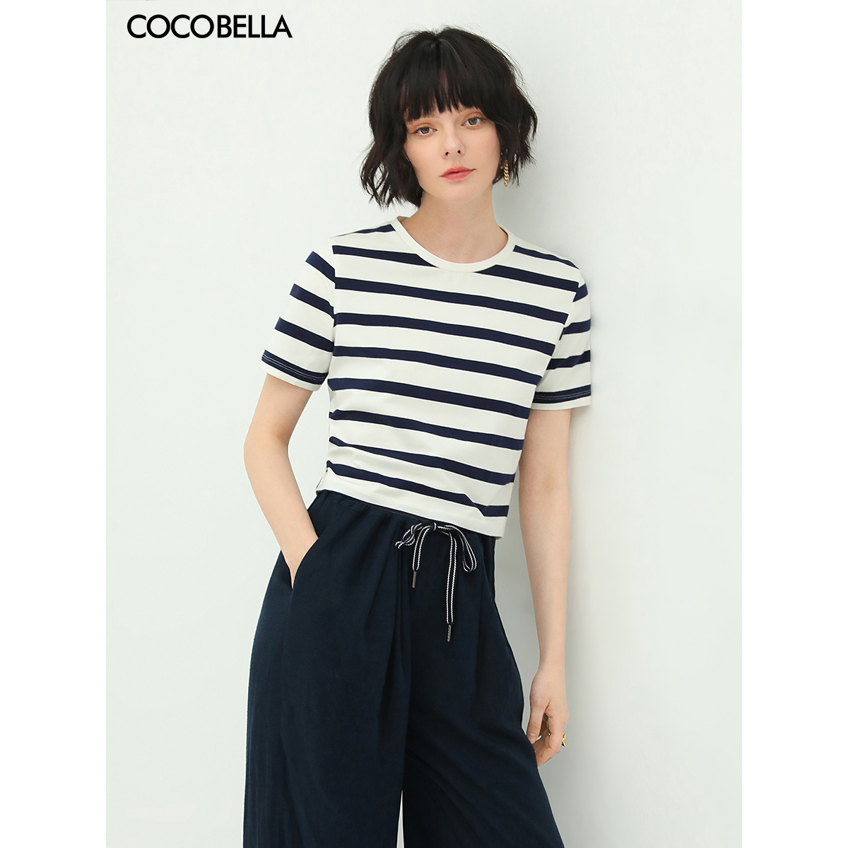 COCOBELLA蓝白条纹短款T恤