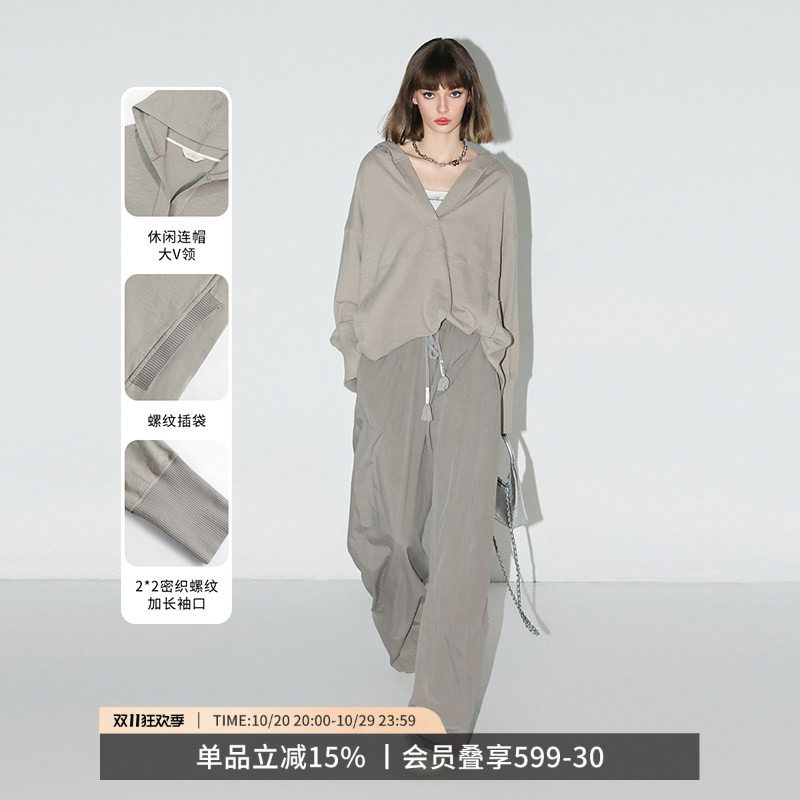 COCOBELLA奥莱[松弛感穿搭]段彩花纱竹节卫衣女春宽松休闲上衣