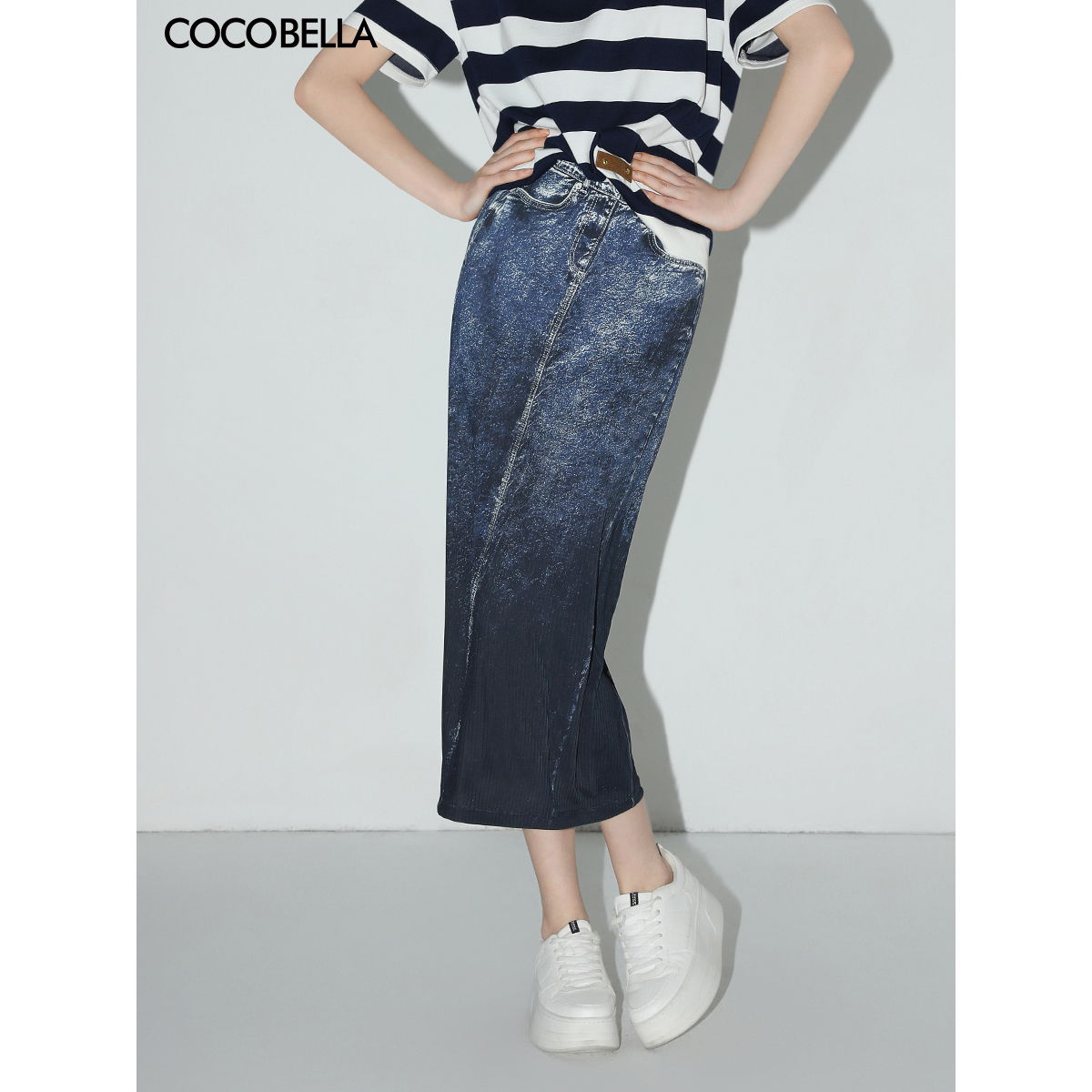 COCOBELLA设计师款手绘牛仔印花半身裙女弹力包臀裙HS112B