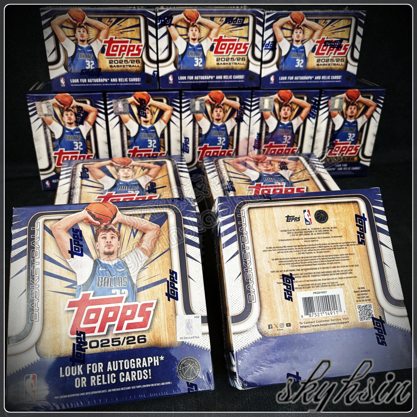 25/26 Topps旗舰系列NBA手雷盒VALUE/MEGA球星卡 弗拉格文班库里