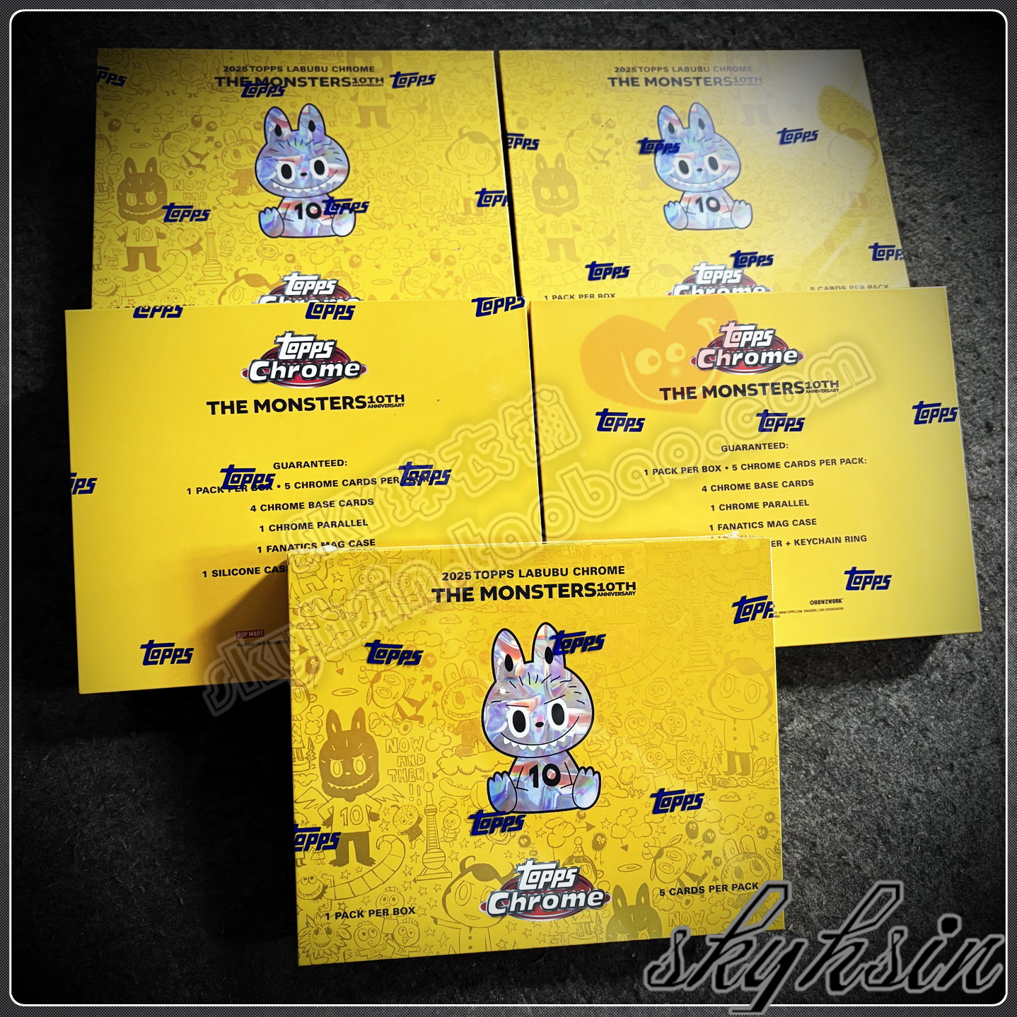 Topps X Labubu联名 The Monsters拉布布十周年Chrome系列珍藏卡,模玩/动漫/周边/娃圈三坑/桌游,收藏卡牌/卡片,淘宝优惠券,粉丝福利购,淘宝优惠卷