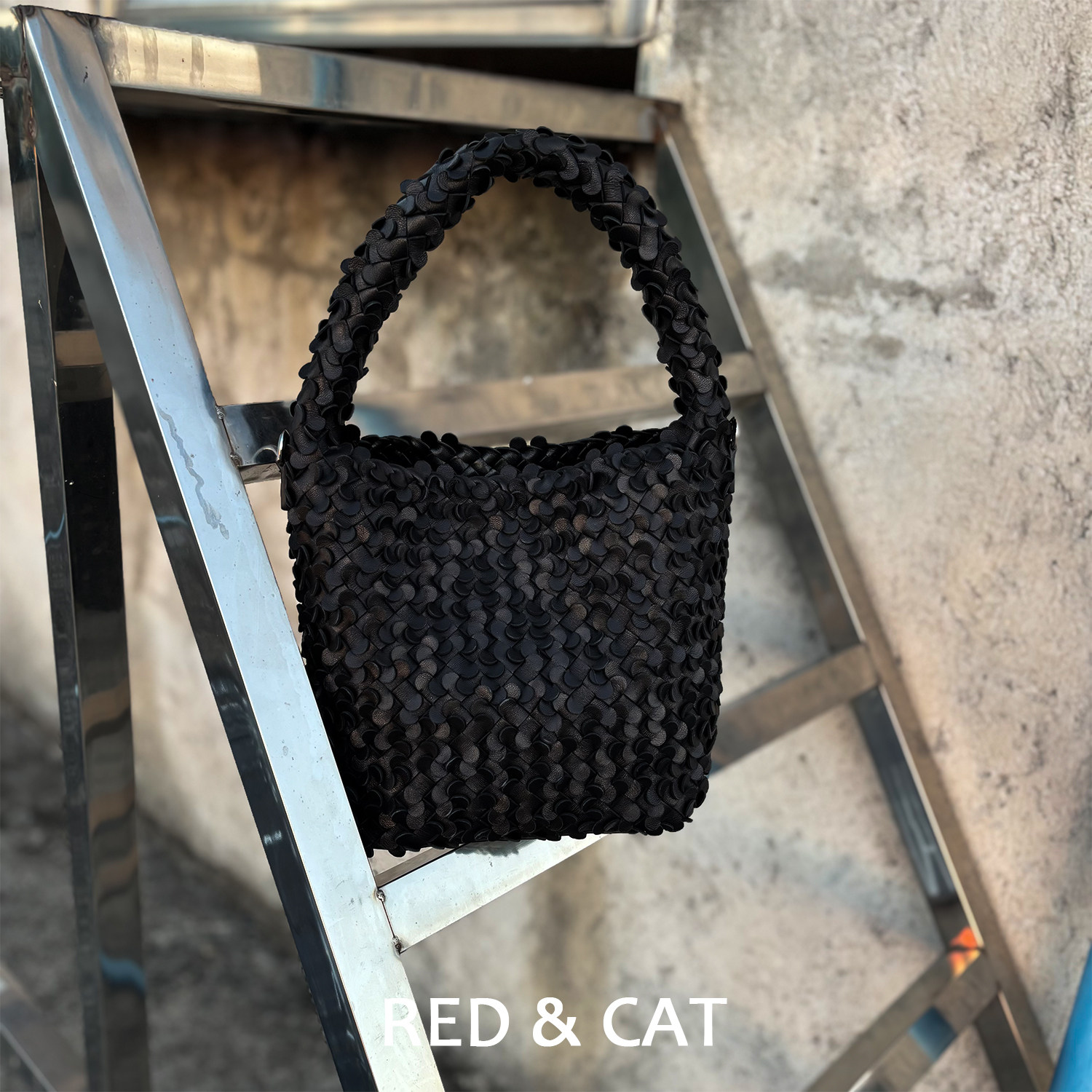 头层绵羊皮手工编织花朵手提菜篮子原创重工真皮单肩斜挎水桶包