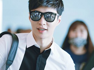 张艺兴歌手GAI恋爱先生靳东中国嘻哈张震岳薛之谦同款太阳镜墨镜