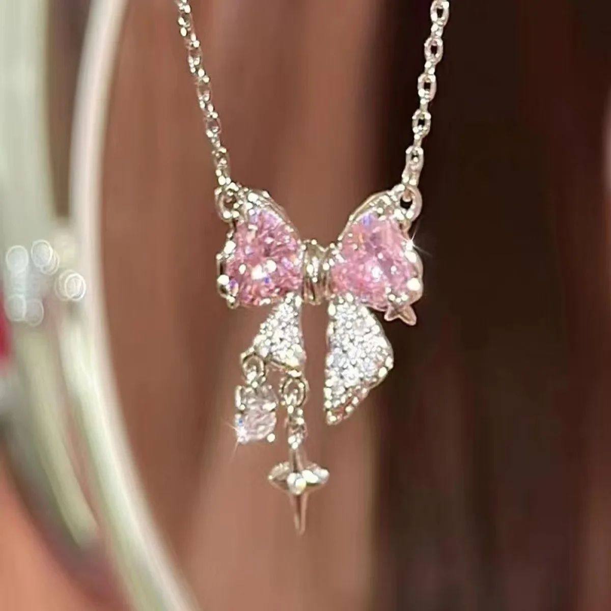 Sweet Pink Bow Necklace Ladies Fashion Sparkling Rhinestone