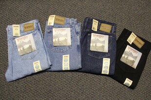 美国 Wrangler/威格 男士经典休闲水洗宽松直筒牛仔长裤39902系列