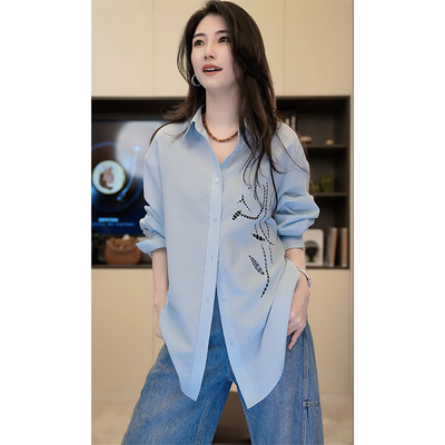小乖逃D蓝色衬衫休闲时尚百搭镂空花朵衬衫上衣M8636