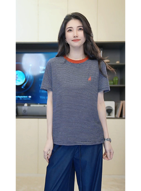 小乖逃红色领藏蓝T恤袖口拼绣花小鹿上衣打底S25253