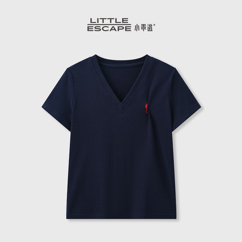 小乖逃J夏季薄款红色V领短袖T恤修身显瘦刺绣百搭上衣260422