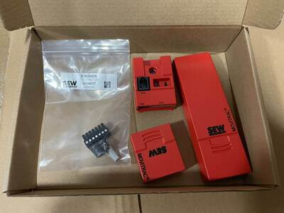 FSC11BSEW通讯模块盖板配件和接线端子齐全标