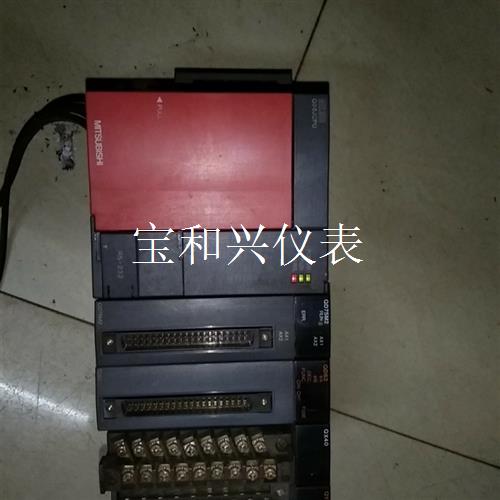 三菱PLCQ00JCPU,QD75M2模块一只,QD62