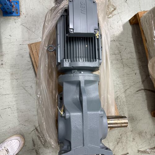 SEW减速机 K77 DRS132S4BE11HR/TF( 议价）