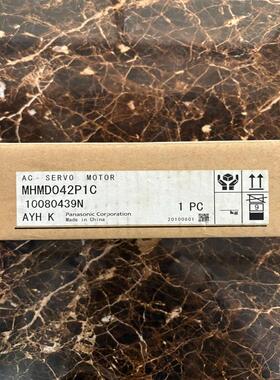 全新 MHMD042P1C  A4系列400W电机(询价）